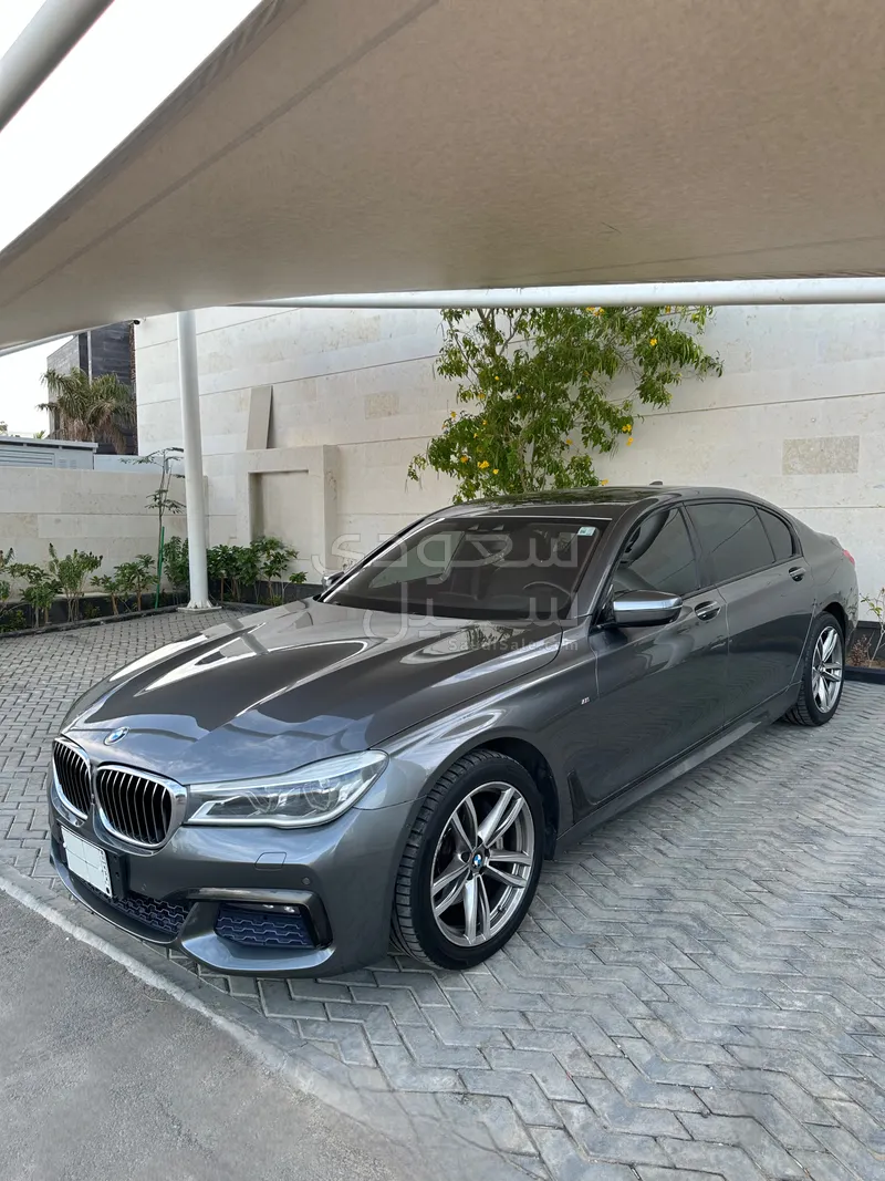 2016 بي ام دبليو الفئة السابعة 740 إل أي