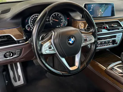 2016 بي ام دبليو الفئة السابعة 740 إل أي