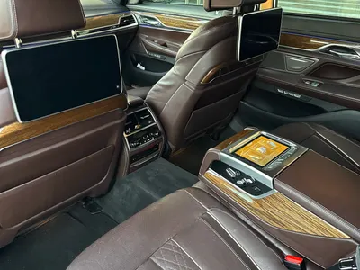 2016 بي ام دبليو الفئة السابعة 740 إل أي