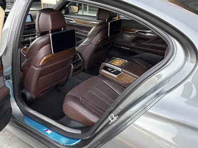 2016 بي ام دبليو الفئة السابعة 740 إل أي