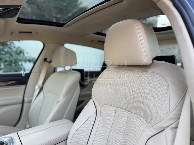 2016 بي ام دبليو الفئة السابعة 750 إل أي