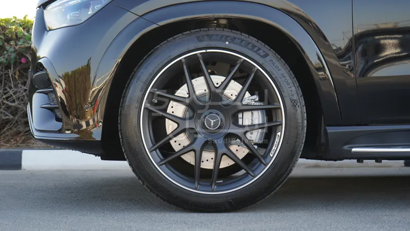 2026 مرسيدس - بنز جي إل إي 43 أي إم جي