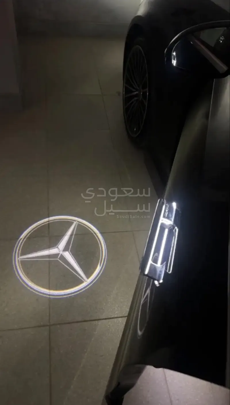 2025 Mercedes-Benz E 200