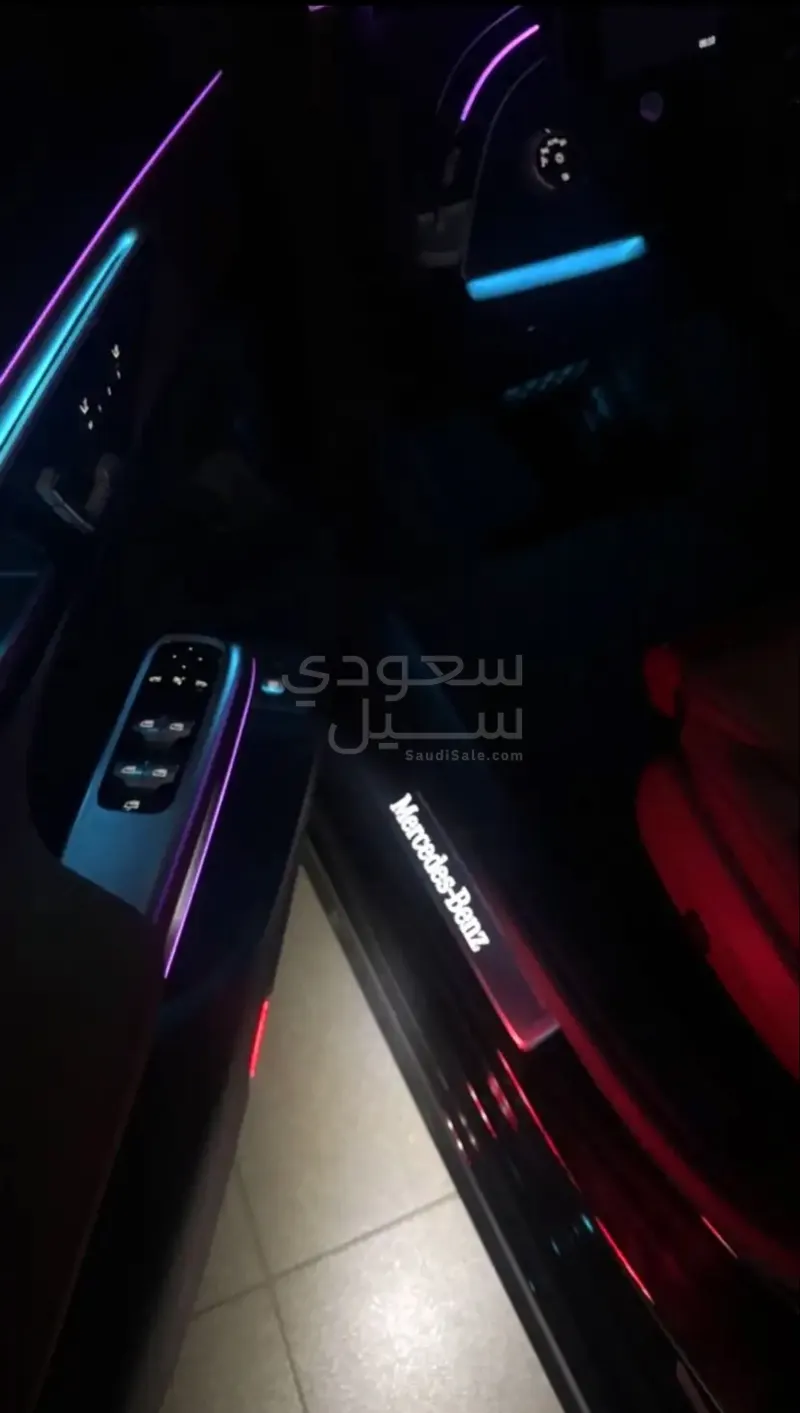 2025 Mercedes-Benz E 200