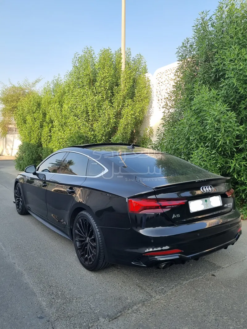 2018 اودي اي 5 45 تي اف اس اي اس لاين