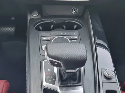 2018 اودي اي 5 45 تي اف اس اي اس لاين