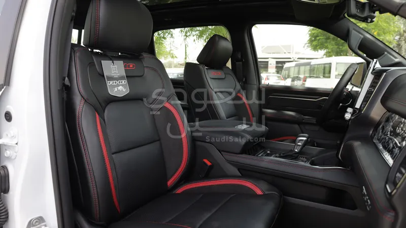 2025 دودج رام تي ار اكس