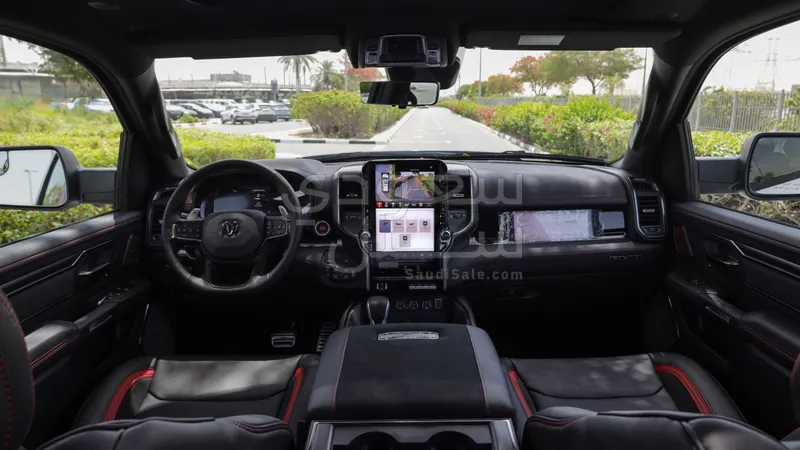 2025 دودج رام تي ار اكس