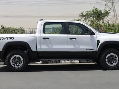 2025 دودج رام تي ار اكس