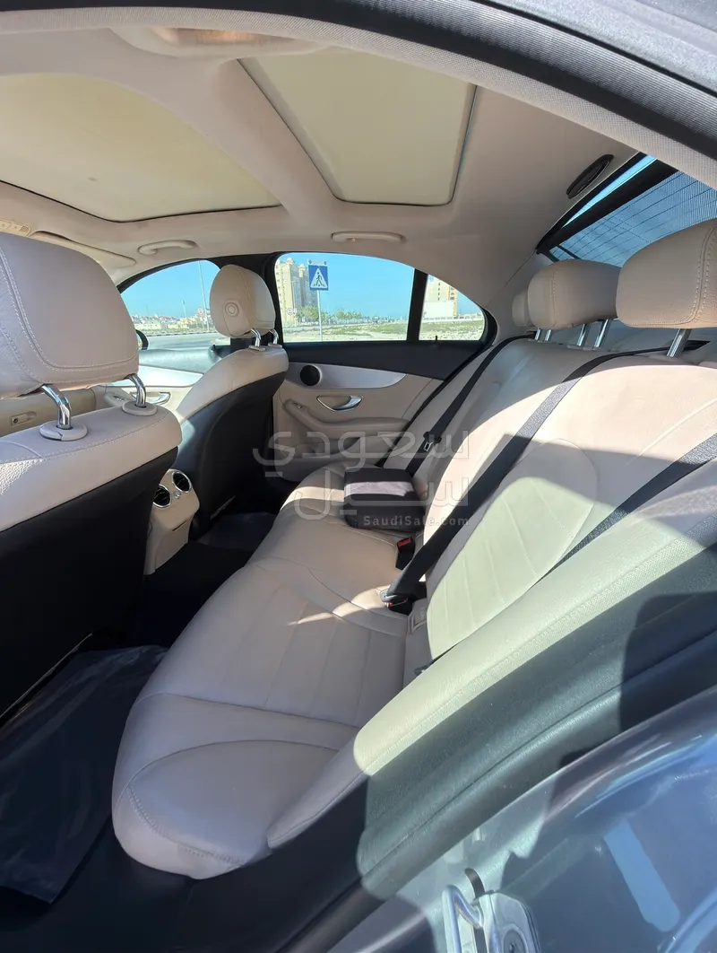 2016 مرسيدس - بنز سي 200