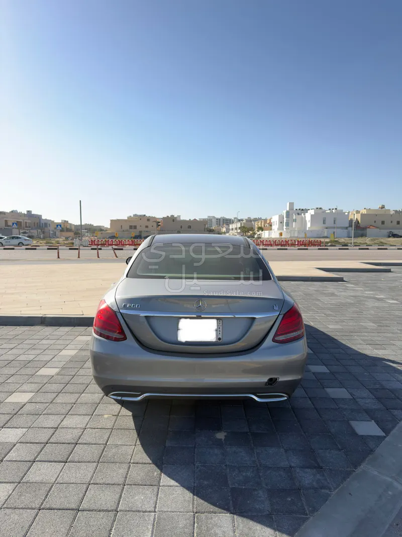 2016 مرسيدس - بنز سي 200