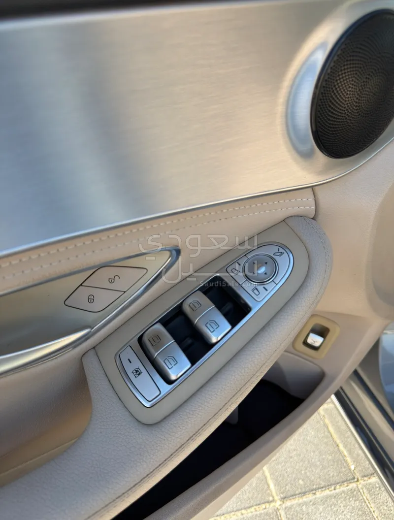 2016 مرسيدس - بنز سي 200