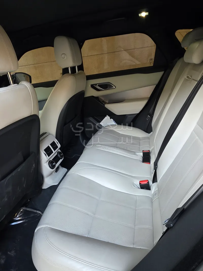 2021 لاند روفر رينج روفر فيلار فيلار