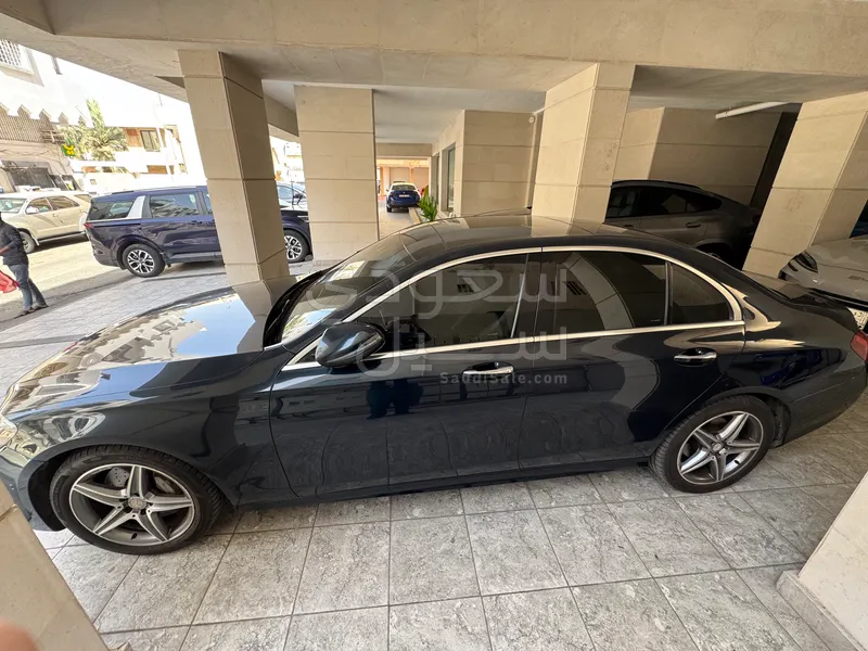 2017 مرسيدس - بنز إي 300