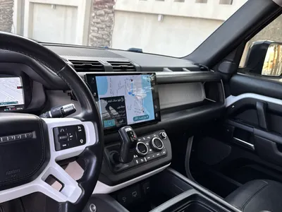 2020 لاند روفر ديفيندر 110