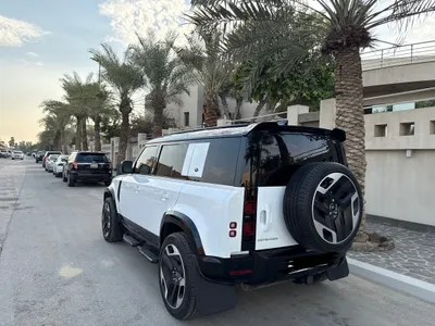 2020 لاند روفر ديفيندر 110