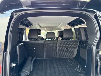 2020 لاند روفر ديفيندر 110