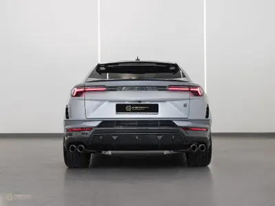 2024 Lamborghini URUS Performante