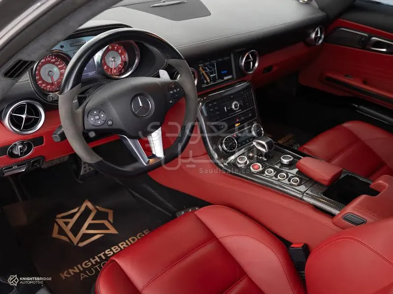 2012 مرسيدس - بنز إس إل إس