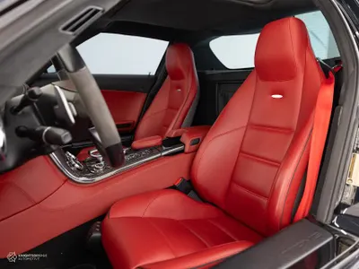 2012 مرسيدس - بنز إس إل إس