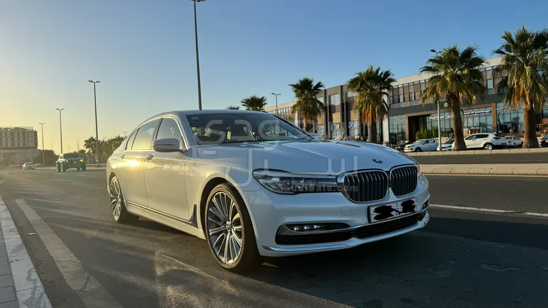 2019 بي ام دبليو الفئة السابعة 740 إل أي