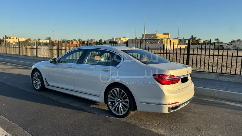 2019 بي ام دبليو الفئة السابعة 740 إل أي