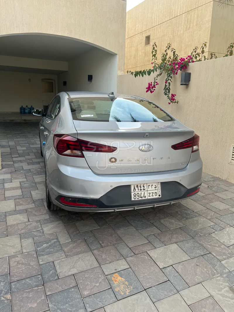 2020 هيونداي النترا