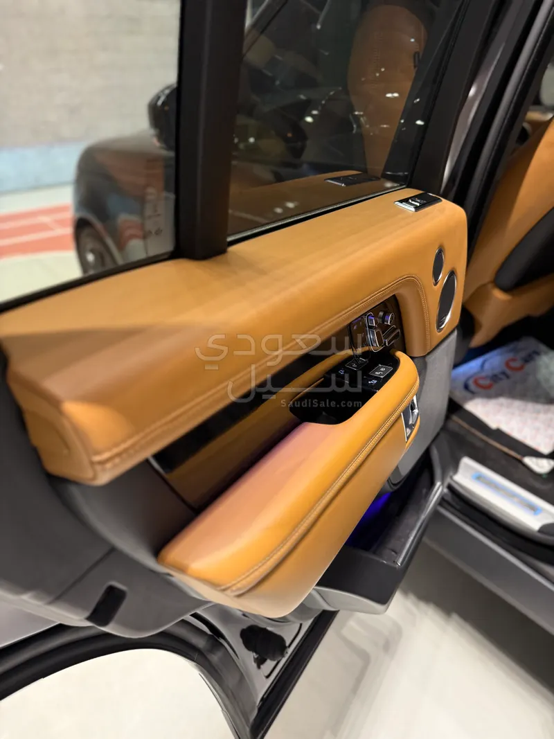 2019 لاند روفر رينج روفر اوتوبيوغرافي