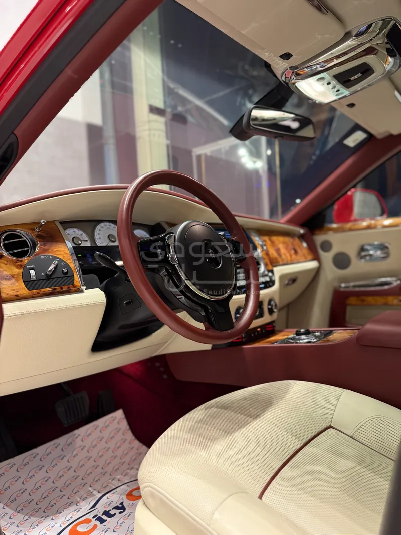 2013 رولز رويس قوست