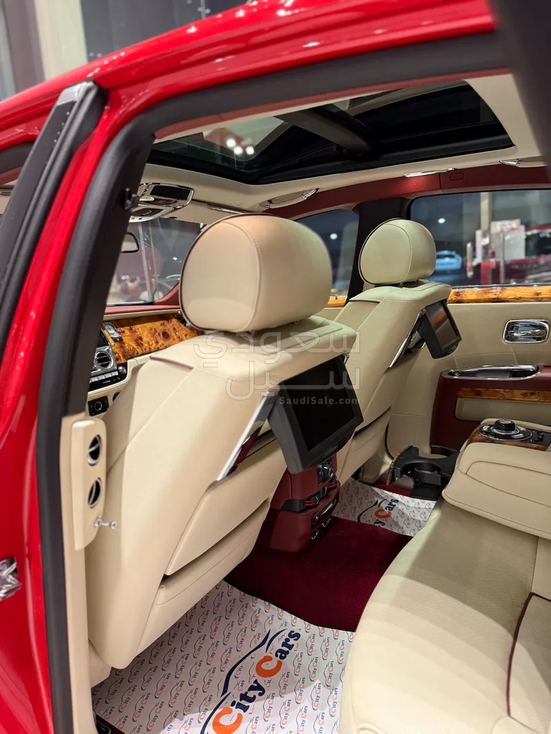 2013 رولز رويس قوست