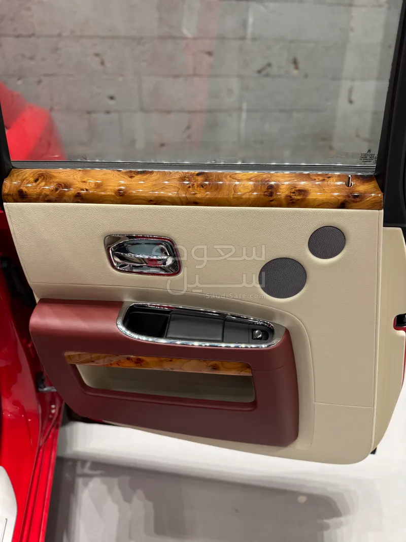 2013 رولز رويس قوست