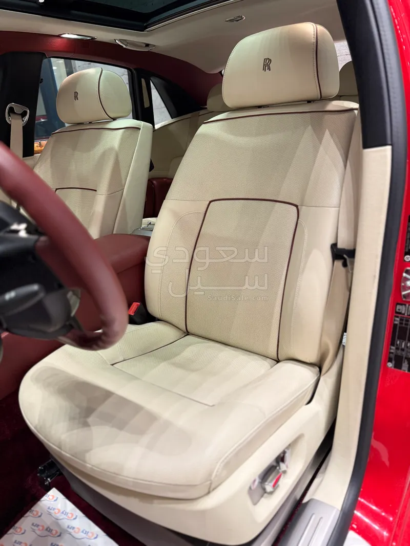 2013 رولز رويس قوست