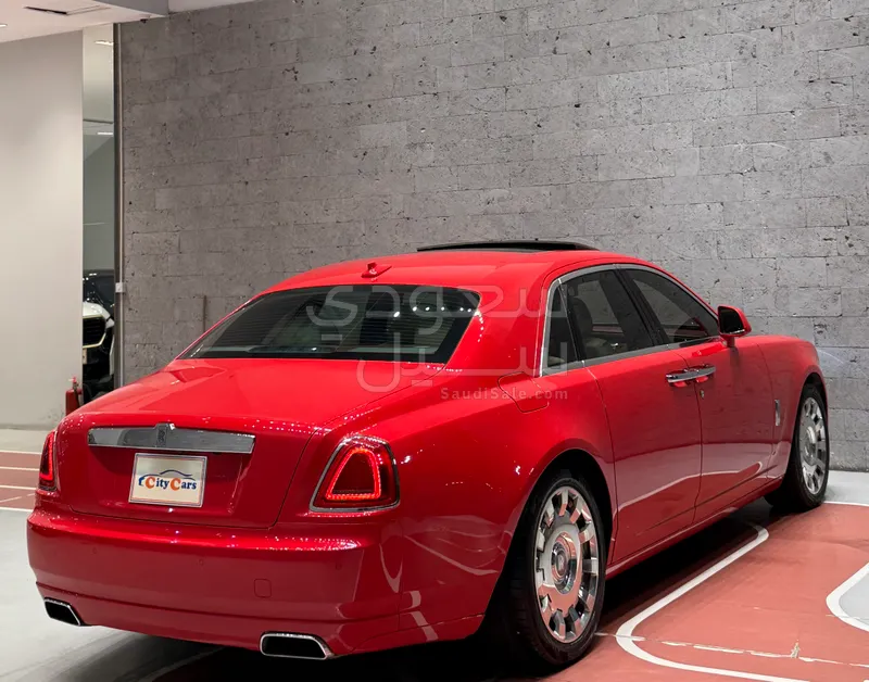 2013 رولز رويس قوست