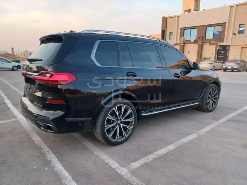 2019 بي ام دبليو الفئة اكس 7