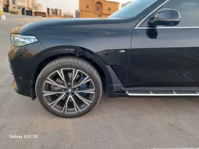 2019 بي ام دبليو الفئة اكس 7