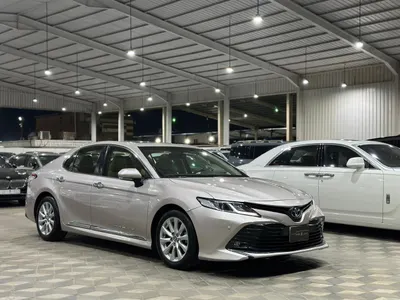 2019 Toyota Camry GLE