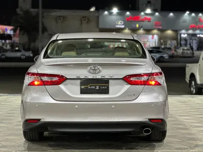 2019 Toyota Camry GLE