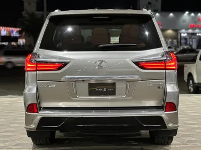 2021 لكزس إل إكس 570