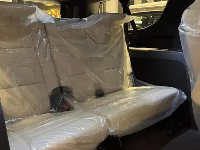 2025 كاديلاك اسكاليد إي إس في