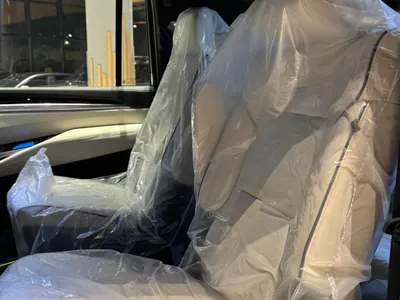 2025 كاديلاك اسكاليد إي إس في