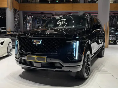 2025 كاديلاك اسكاليد إي إس في