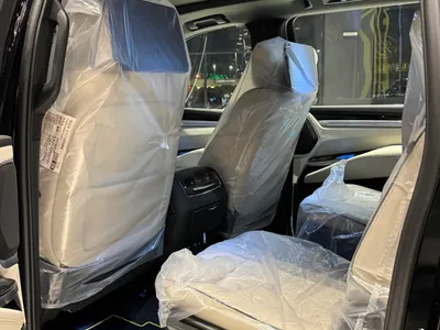 2025 كاديلاك اسكاليد إي إس في