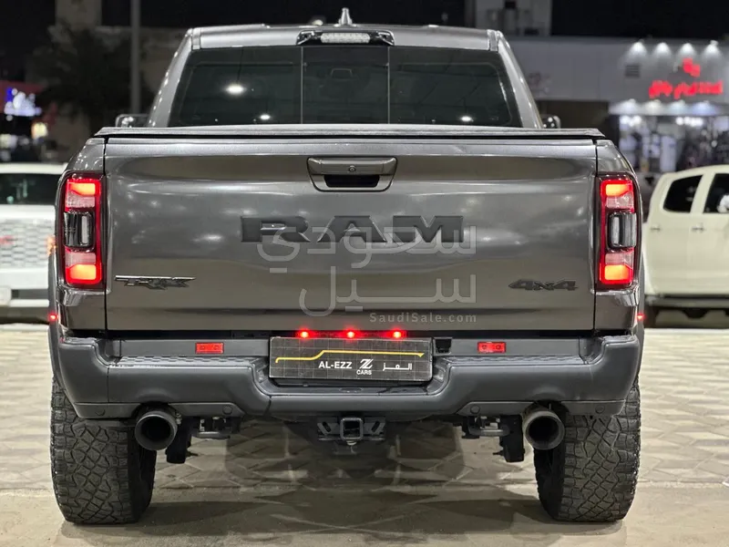 2022 دودج رام تي ار اكس