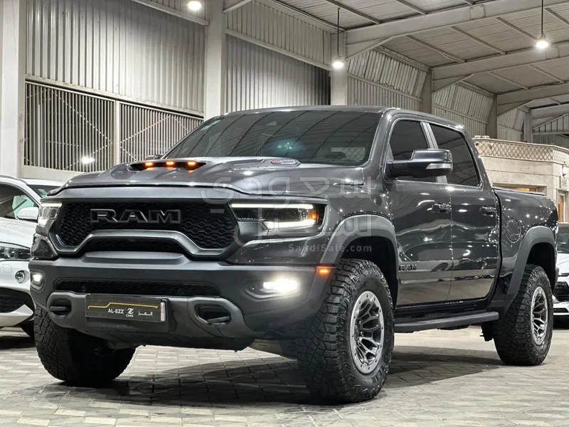 2022 دودج رام تي ار اكس