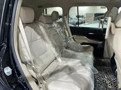 2024 تويوتا لاند كروزر جي اكس ار