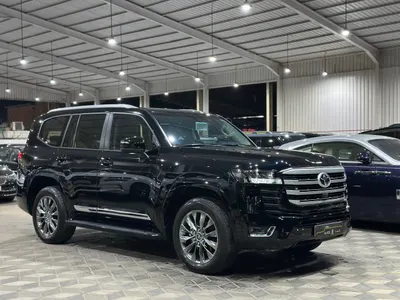 2024 تويوتا لاند كروزر جي اكس ار