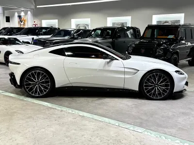 2022 استون مارتن فانتج