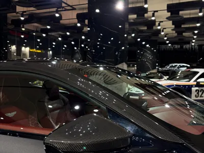 2020 استون مارتن دي بي  اس