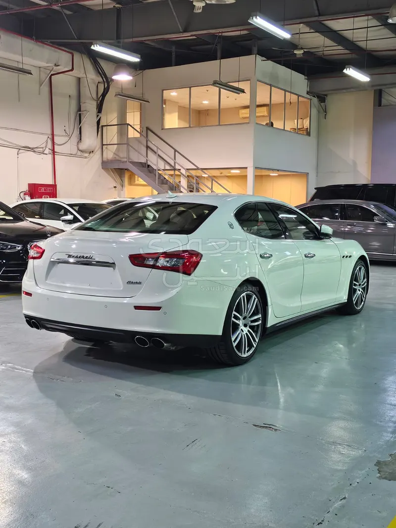 2017 مازيراتي جيبلي