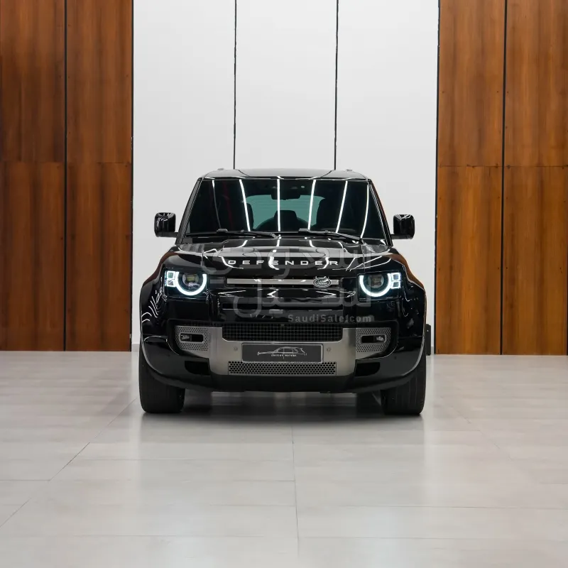 2025 لاند روفر ديفيندر اكس داينمك
